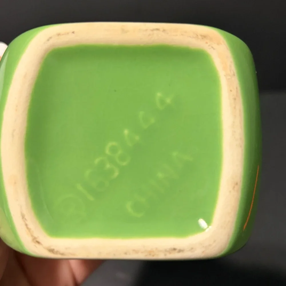 Vtg Retro Green Ceramic Slanted Spice Shaker Sugar Dispenser Metal Lid 1638444